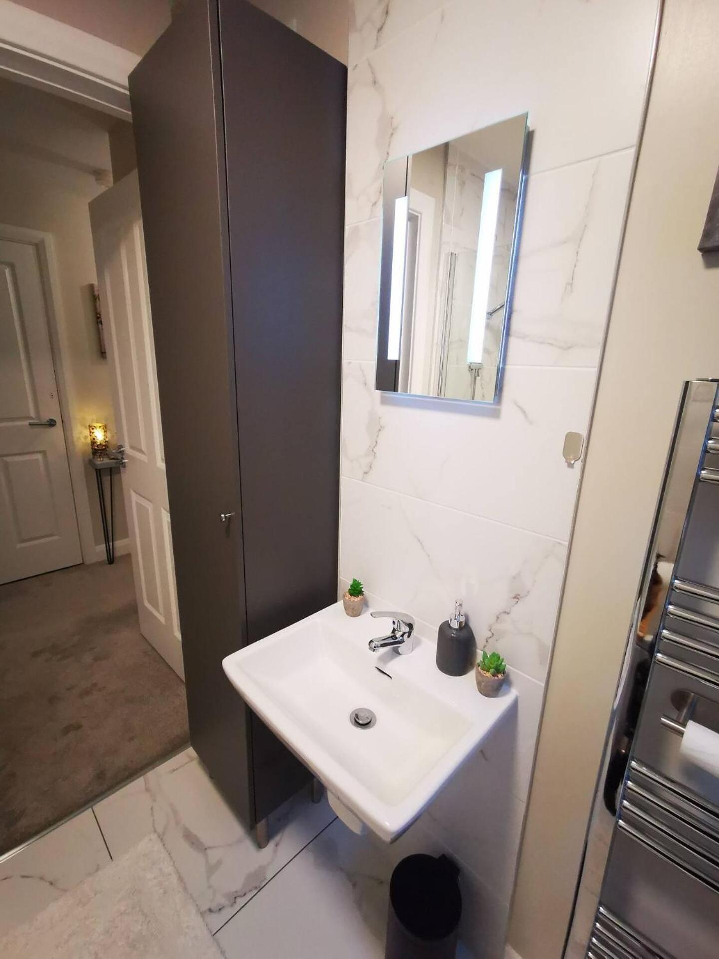 Belfast Central 2 Bedroom Luxurious Modern Stay Εξωτερικό φωτογραφία