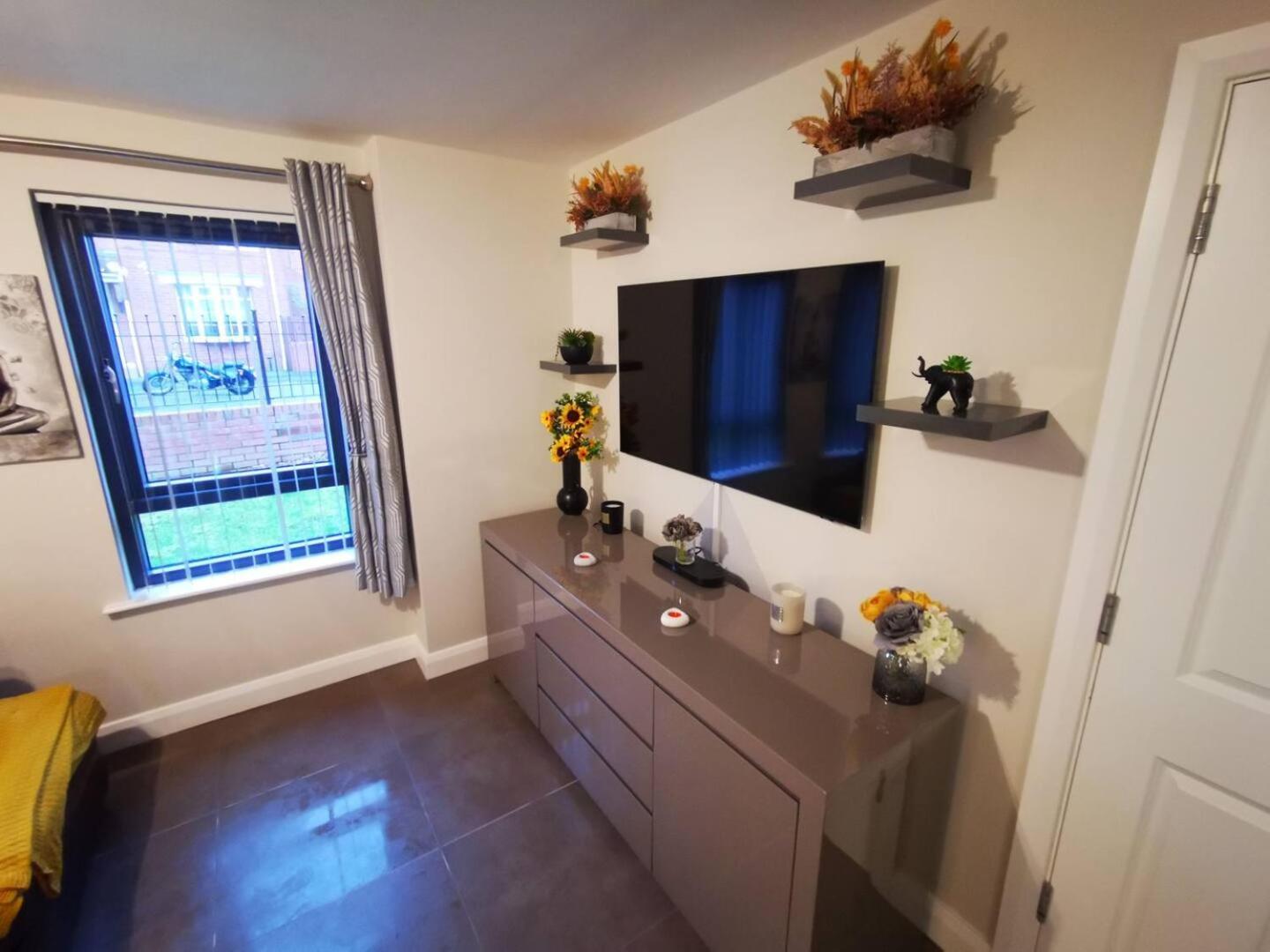 Belfast Central 2 Bedroom Luxurious Modern Stay Εξωτερικό φωτογραφία