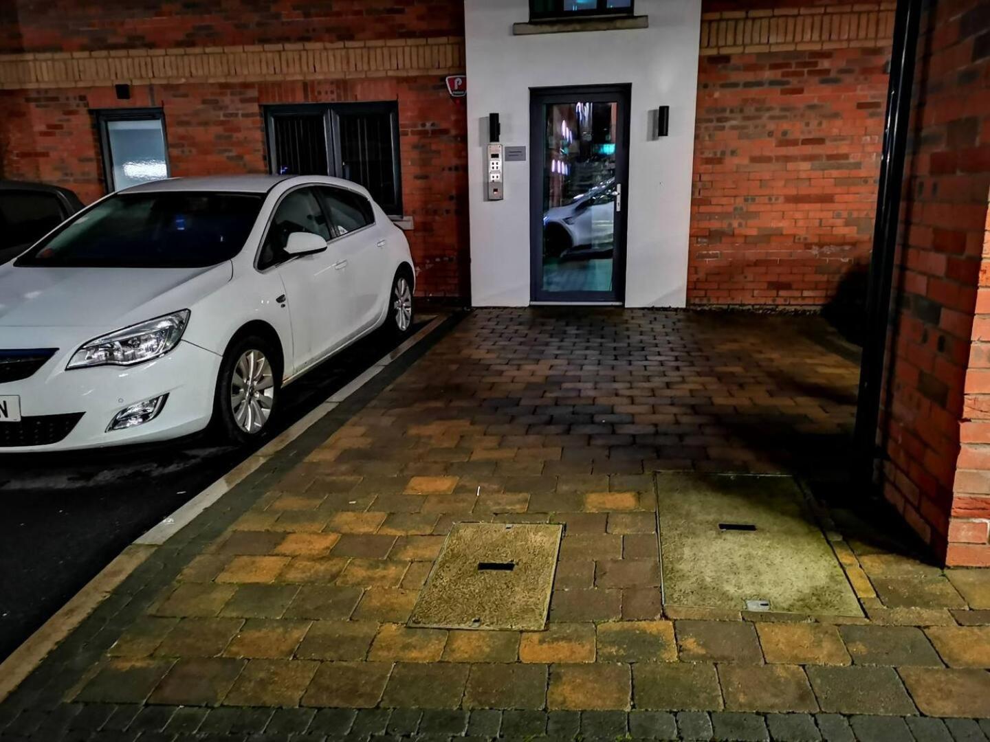 Belfast Central 2 Bedroom Luxurious Modern Stay Εξωτερικό φωτογραφία